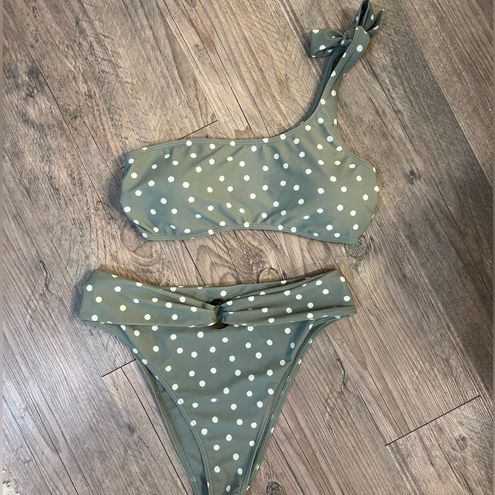 Abercrombie & Fitch sage green bikini set